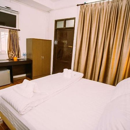 Green Box Capsule Hostel & Hotel Vientiane Exterior photo